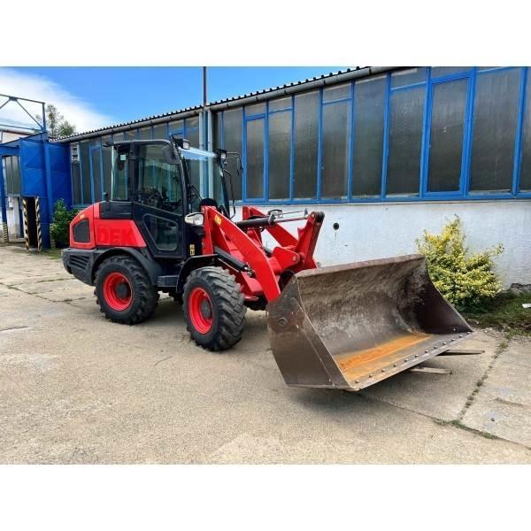 Kubota R082 轮式装载机