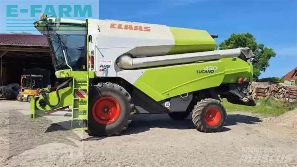 CLAAS tucano 430 联合收割机