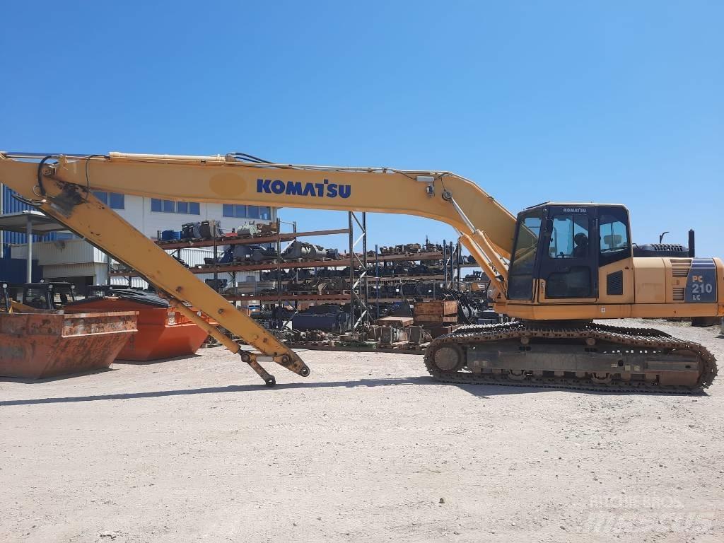 Komatsu PC 210 履带挖掘机