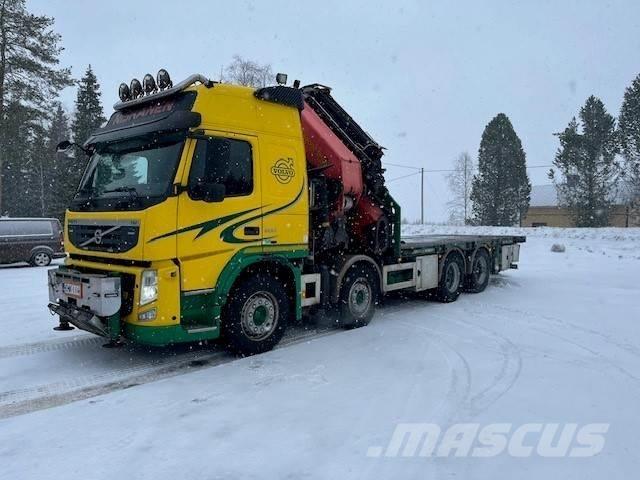 Volvo FM 13 8*4 起重车