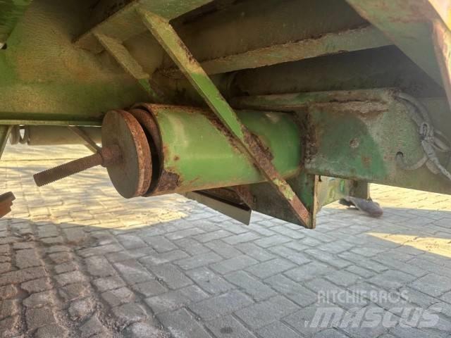 Thomas Aanhangwagen 轻型拖车