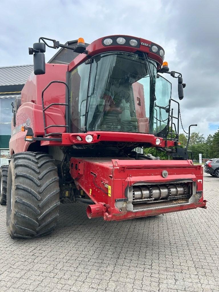Case IH 9120 联合收割机