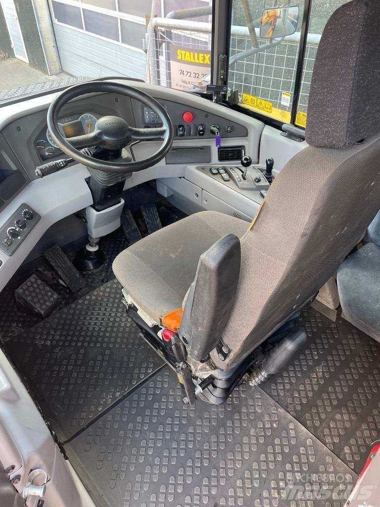 Volvo A30G 铰接式自卸车