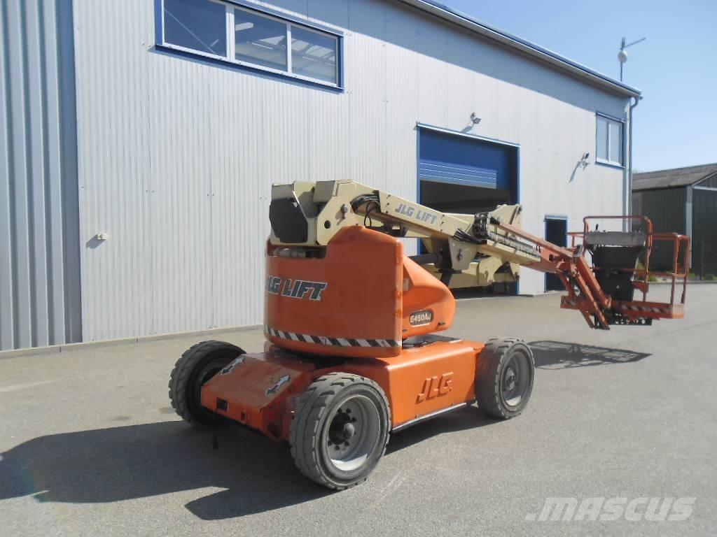 JLG E 450 AJ 曲臂高空工作平台