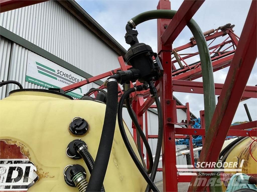 Hardi 462 TY 牵引式喷雾机