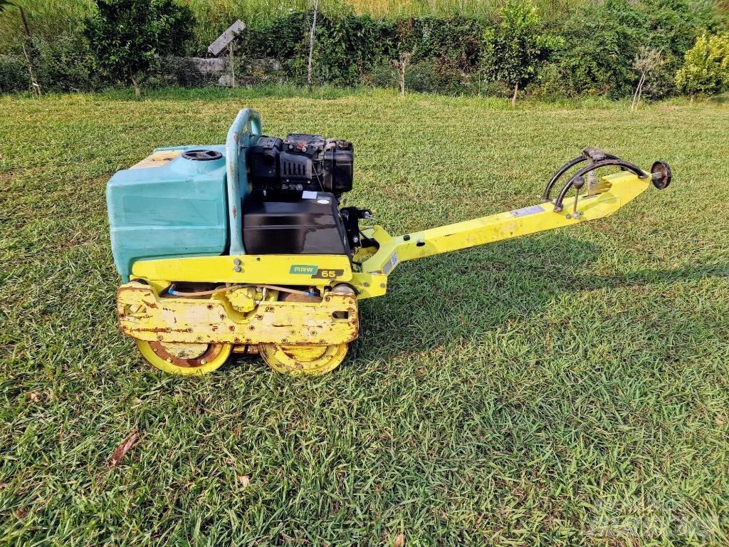 Ammann ARW 65 土壤压实机