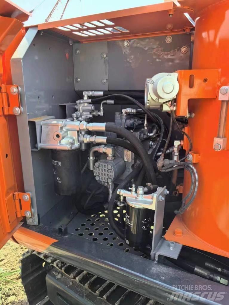 Hitachi ZX 120 履带挖掘机