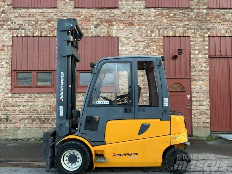 Jungheinrich EFG 550 电动叉车