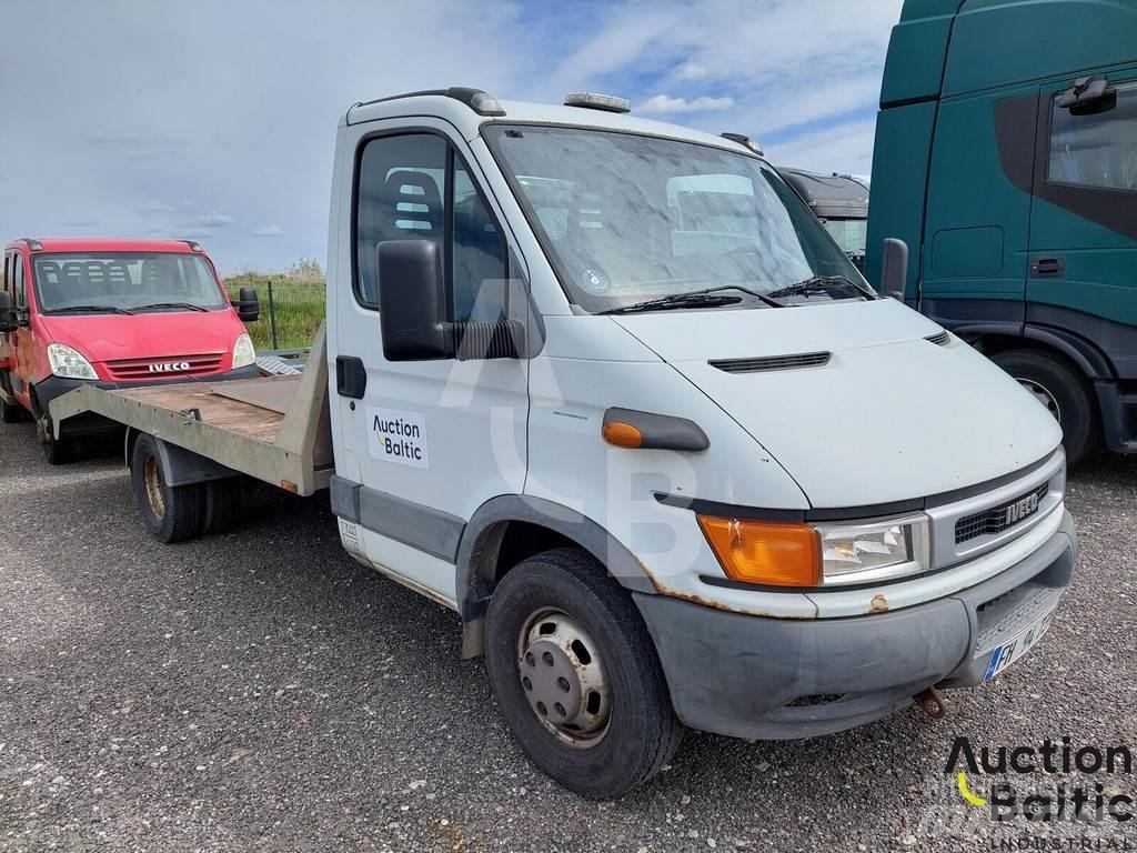 Iveco 35C 13 救援车