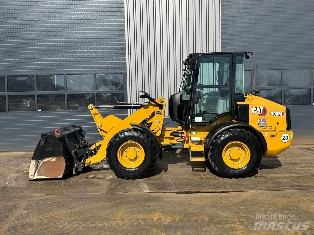 CAT 908M 轮式装载机