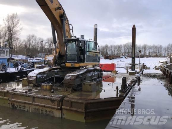 Liebherr R 956 LC 履带挖掘机