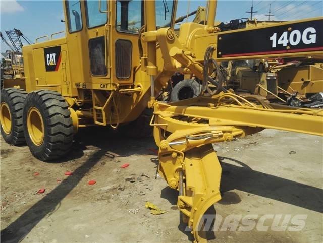 CAT 140 G 平地机/推土机