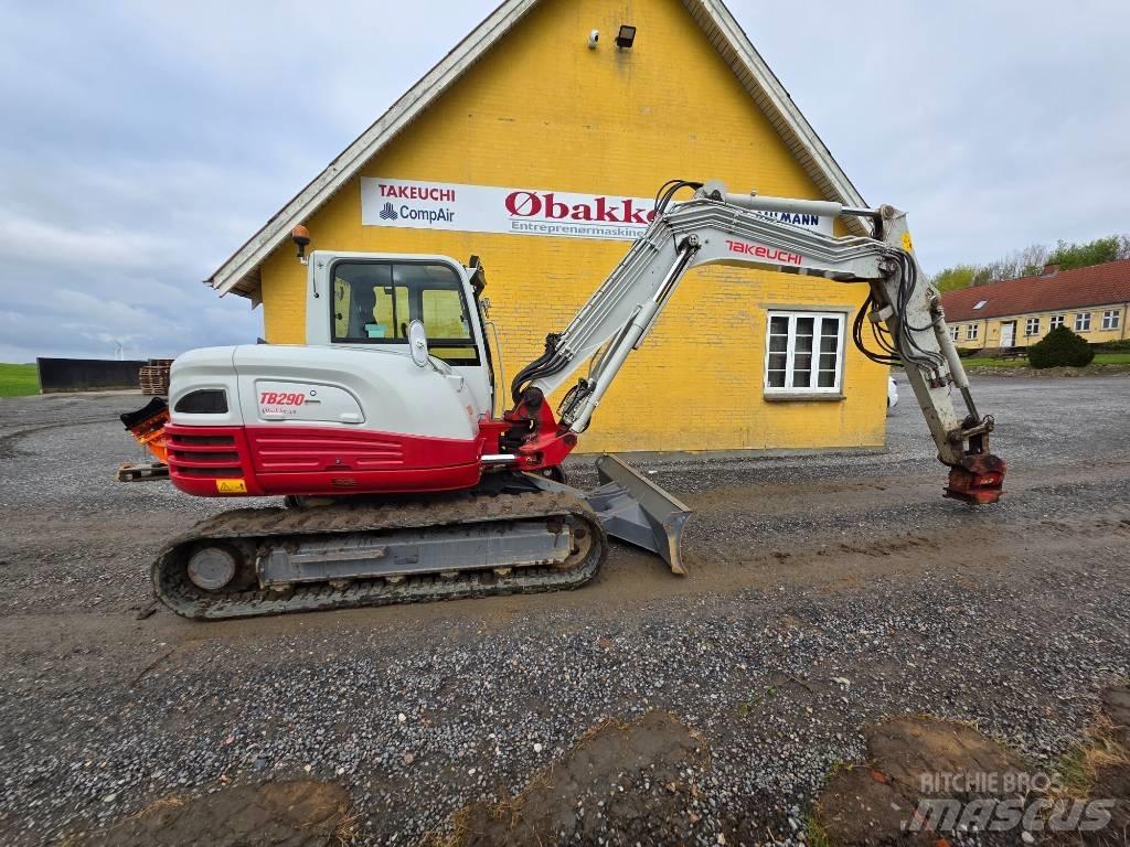 Takeuchi TB 290 中型挖掘机