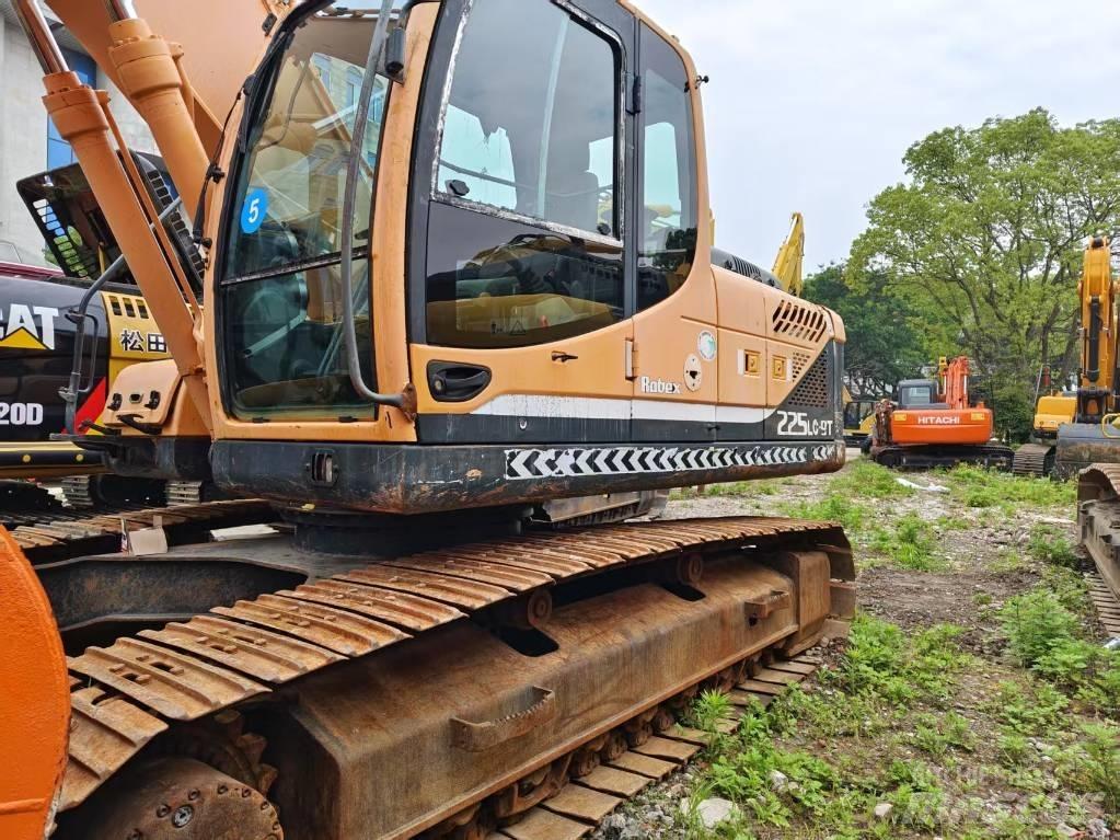 Hyundai R 225LC-9T 履带挖掘机
