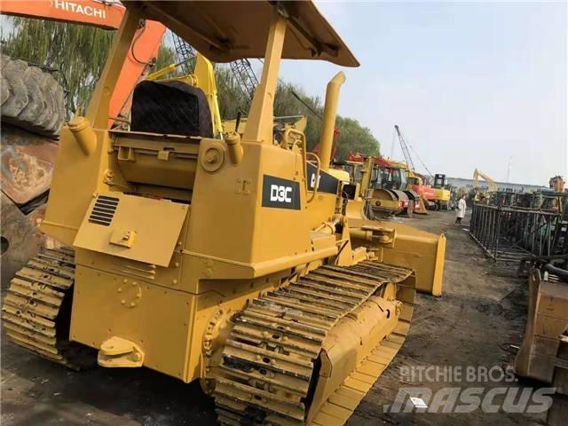 CAT D3C 履带式推土机