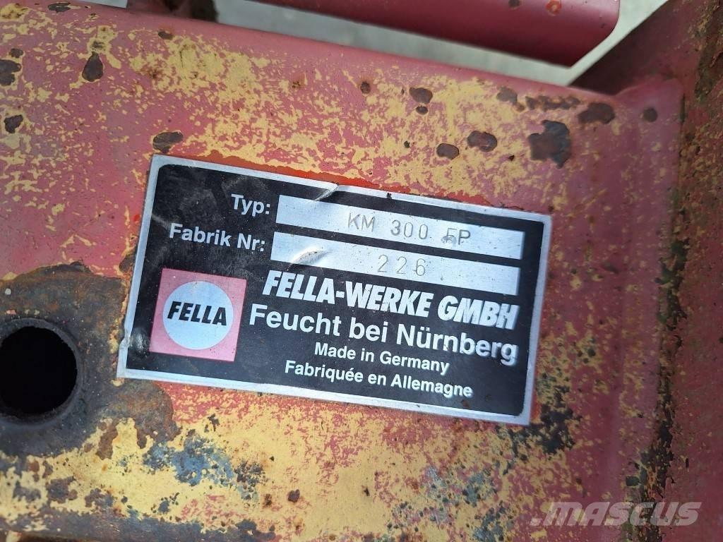Fella KM 300 FP 割草机