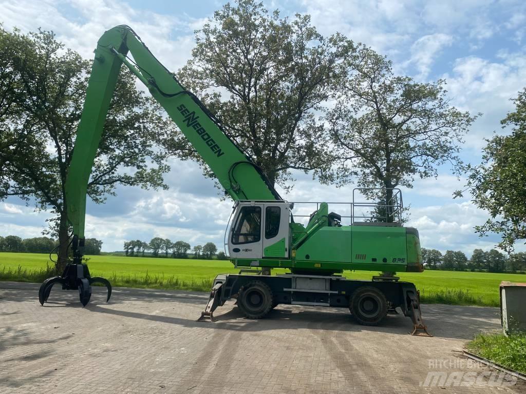 Sennebogen 835 工业挖掘机