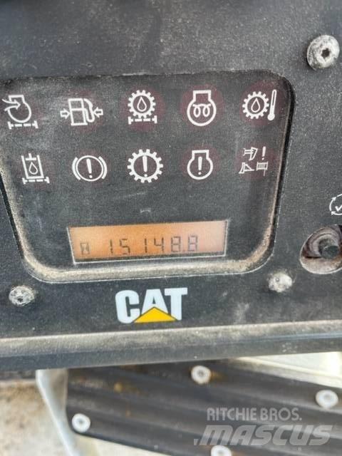 CAT D 6 T LGP 履带式推土机