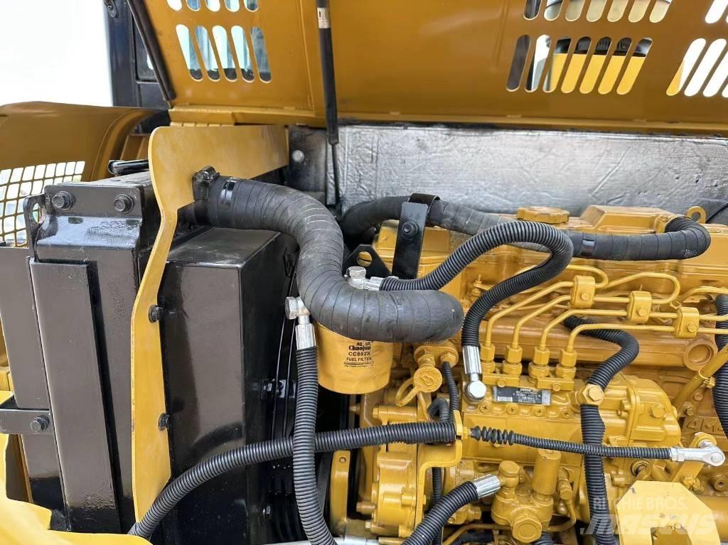 CAT 306D 中型挖掘机