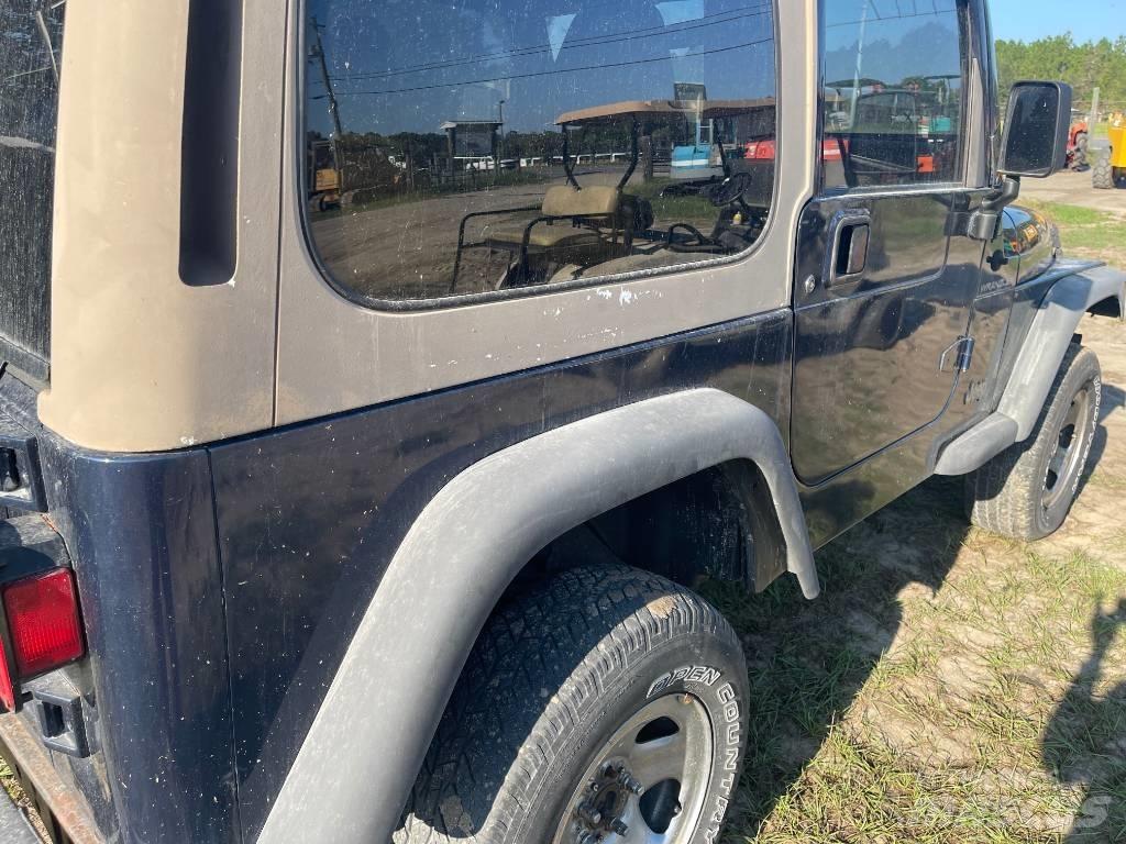 Jeep Wrangler 汽车