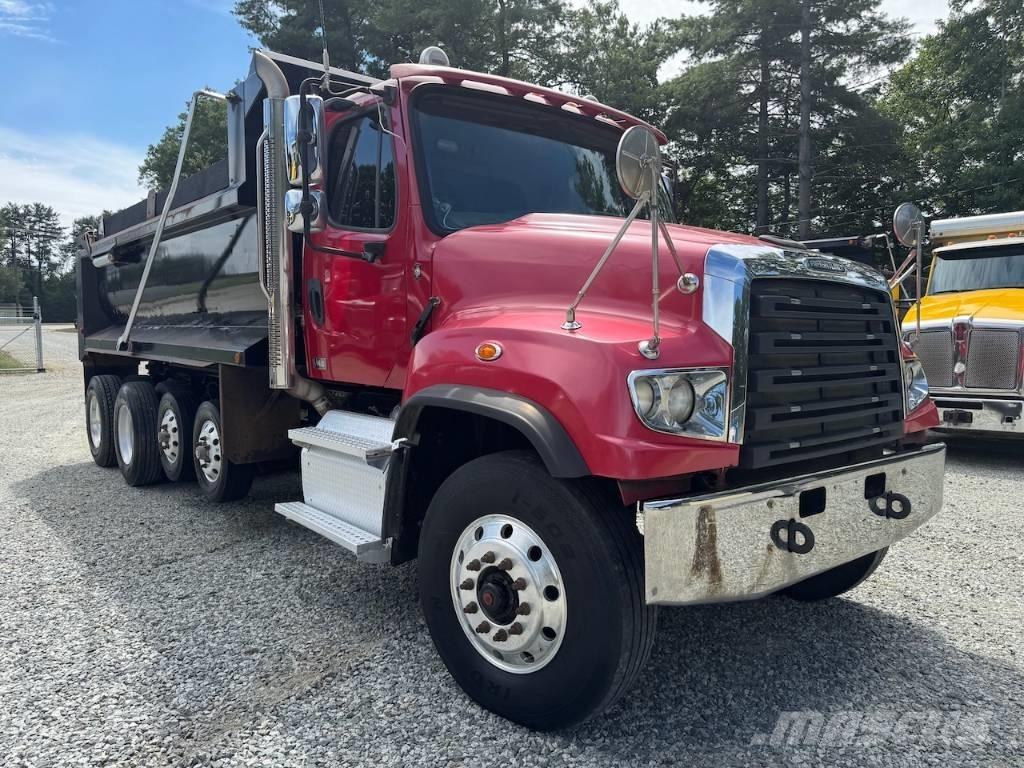 Freightliner 114 SD 自卸式货车