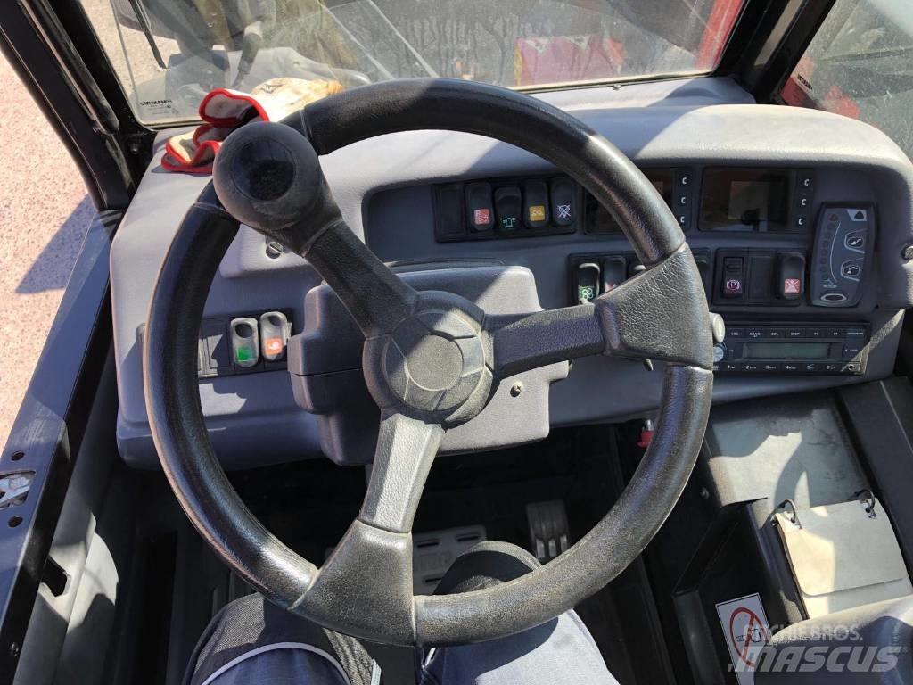 Manitou MLT 845 伸缩臂叉装车|叉装车