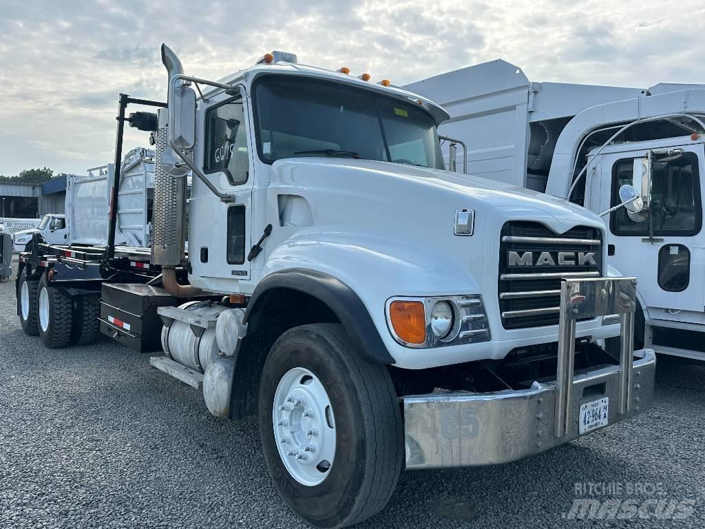Mack CV 713 可拆卸式卡车