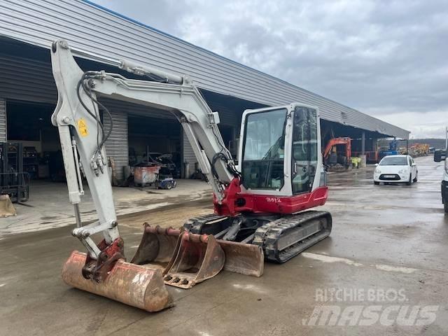 Takeuchi TB 250 小型挖掘机