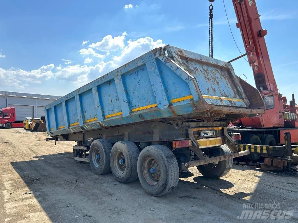 Schmitz SKI 24 自卸半挂车