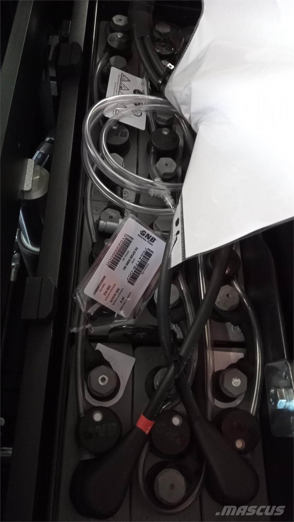 Toyota BT SPE200D 手推堆垛车