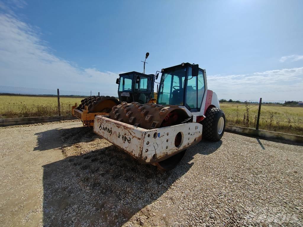 Ammann AC 130 复合式压路机
