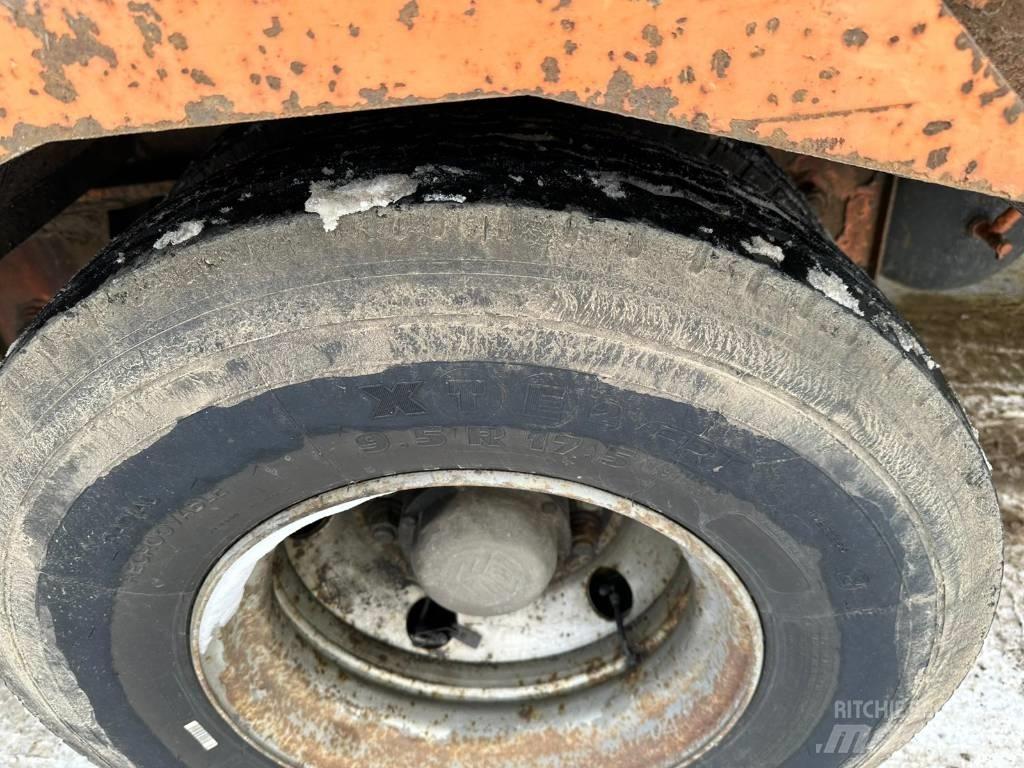 Samro S355EA 低平板半挂车