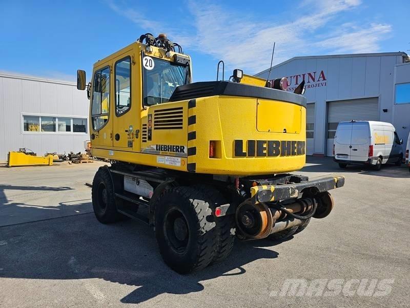Liebherr A 900 C ZW 轮式挖掘机
