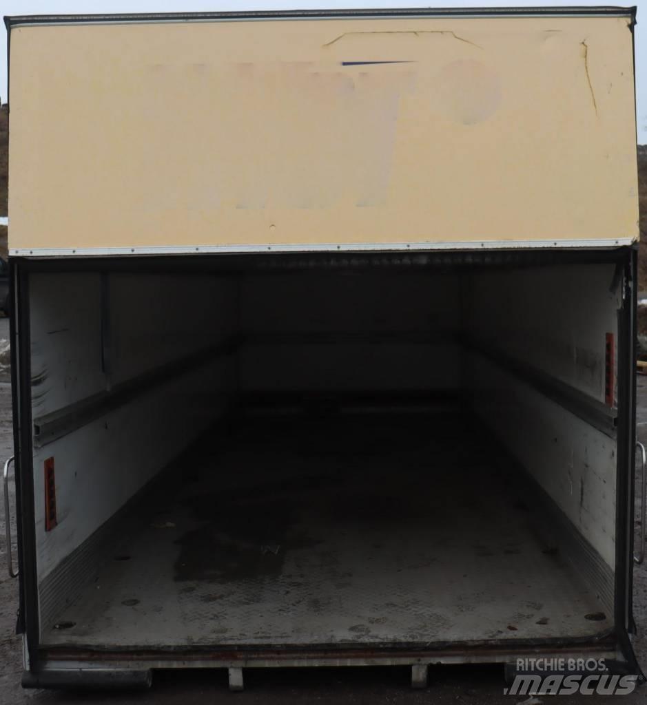 Volvo FM 9 储物箱