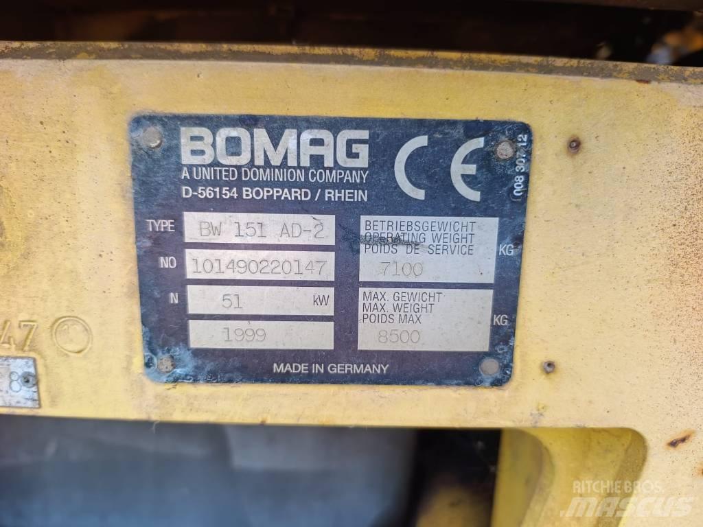Bomag BW 151 AD-2 双轮压路机