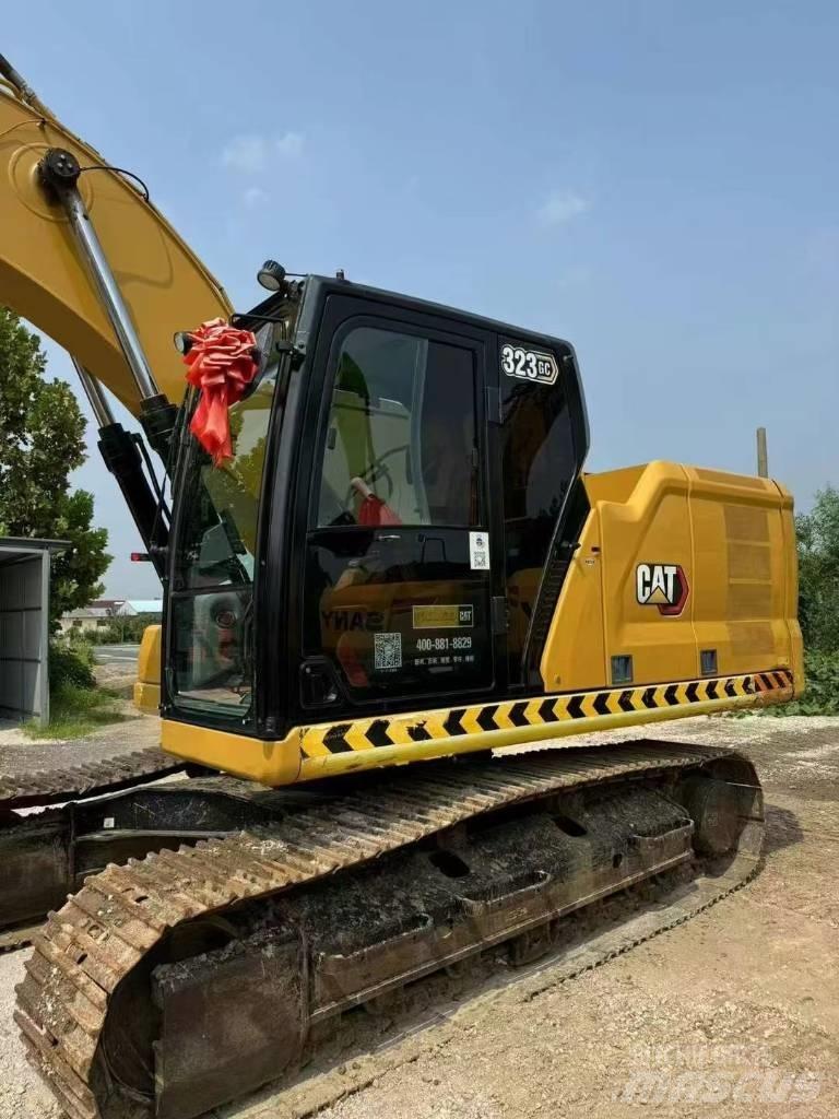 CAT 323GC 履带挖掘机