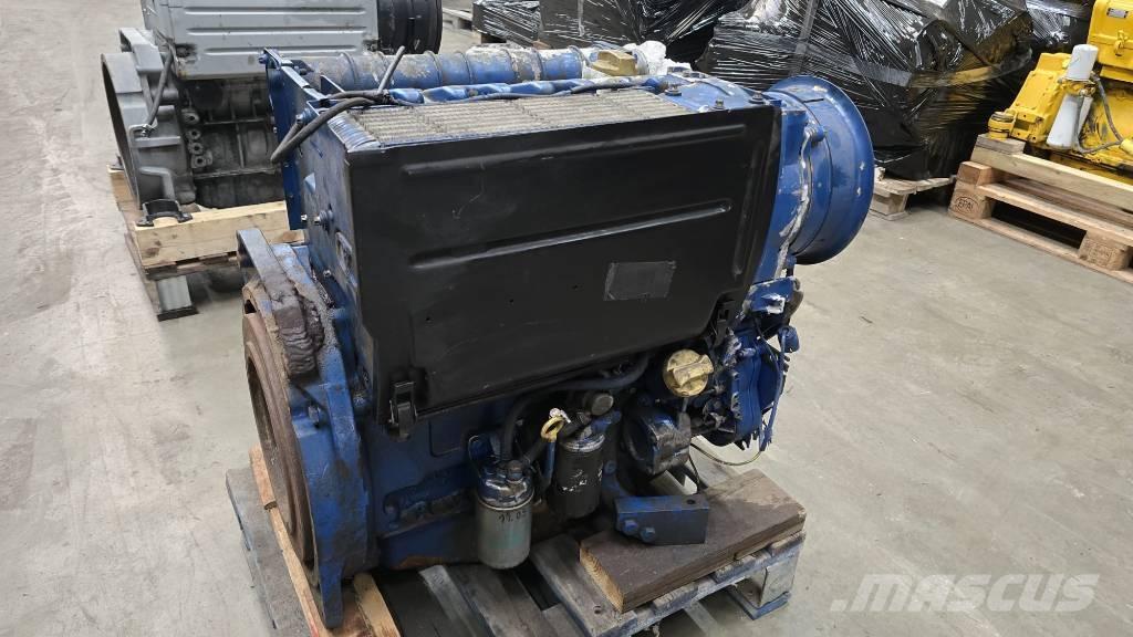 Deutz F4L1011 发动机