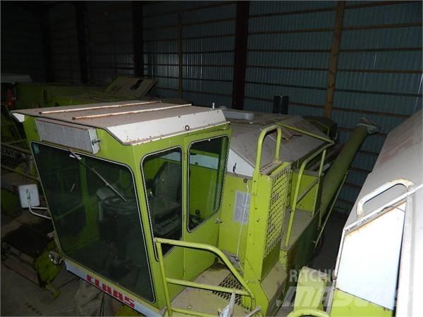 CLAAS Dominator 56 联合收割机