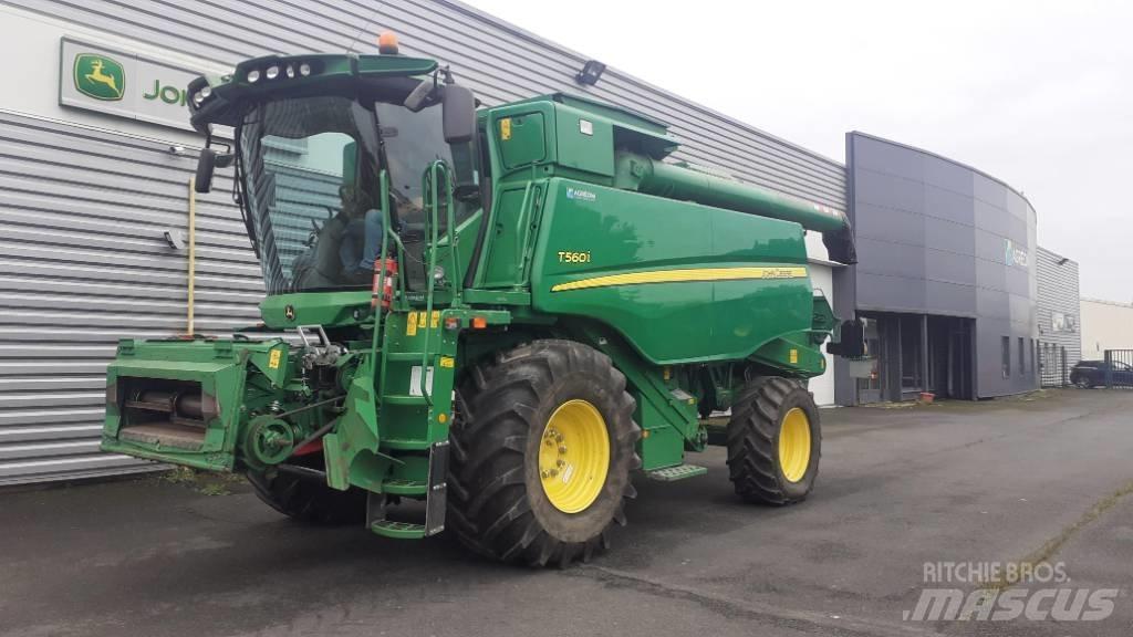 John Deere T 560 i 联合收割机