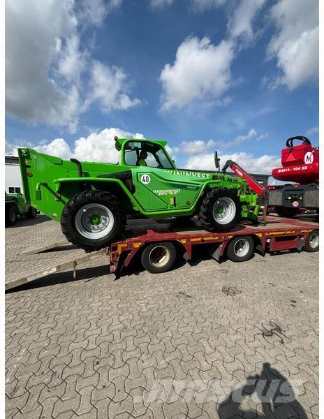 Merlo P 40.17 伸缩轮式装载机