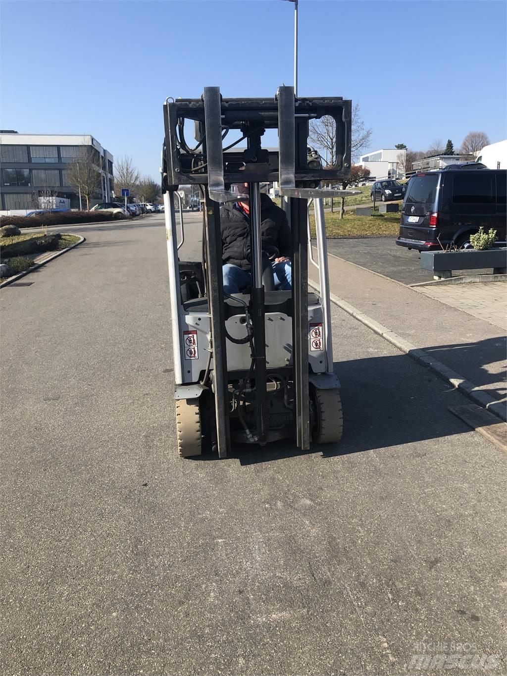 Still RX20-14C 电动叉车