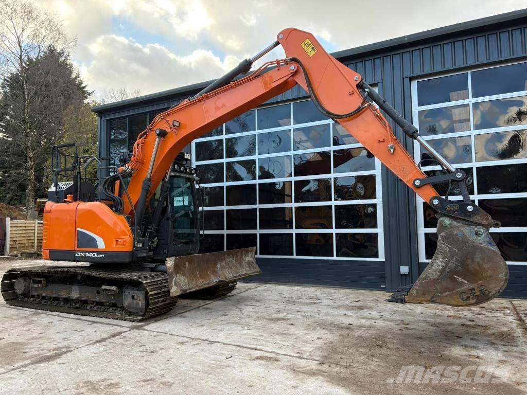 Doosan DX 140 LCR-3 履带挖掘机