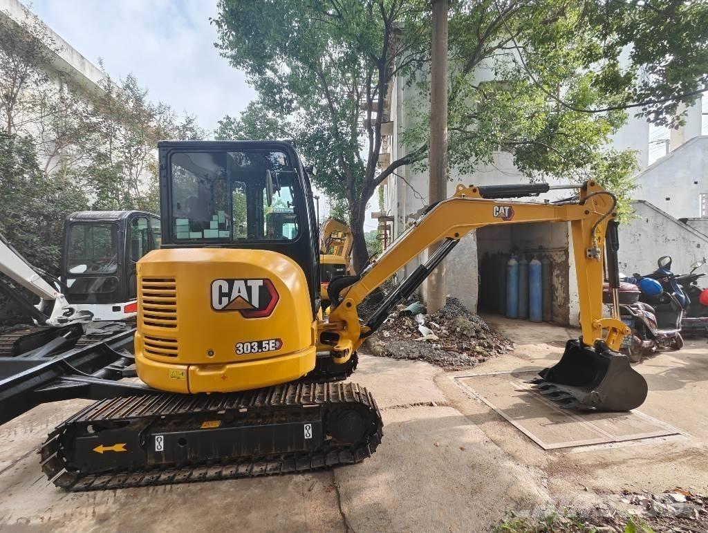CAT 303.5 E CR 小型挖掘机