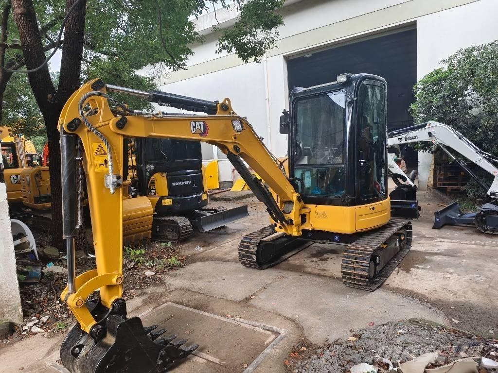 CAT 303.5 E CR 小型挖掘机