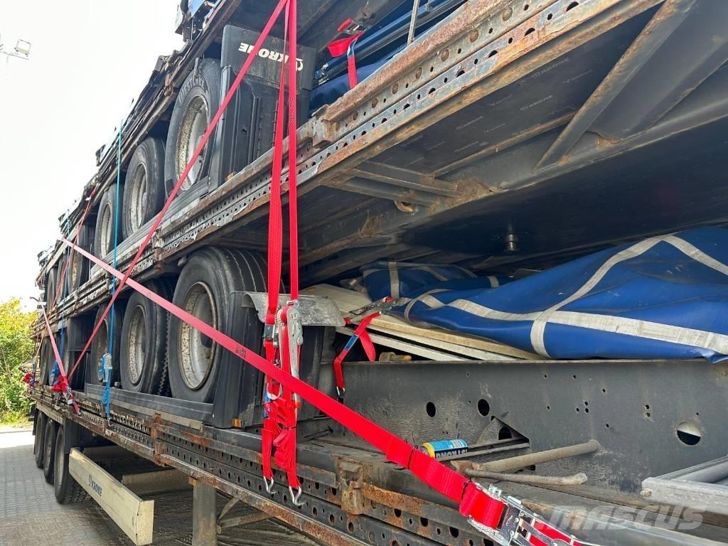 Krone SD 侧帘半挂车