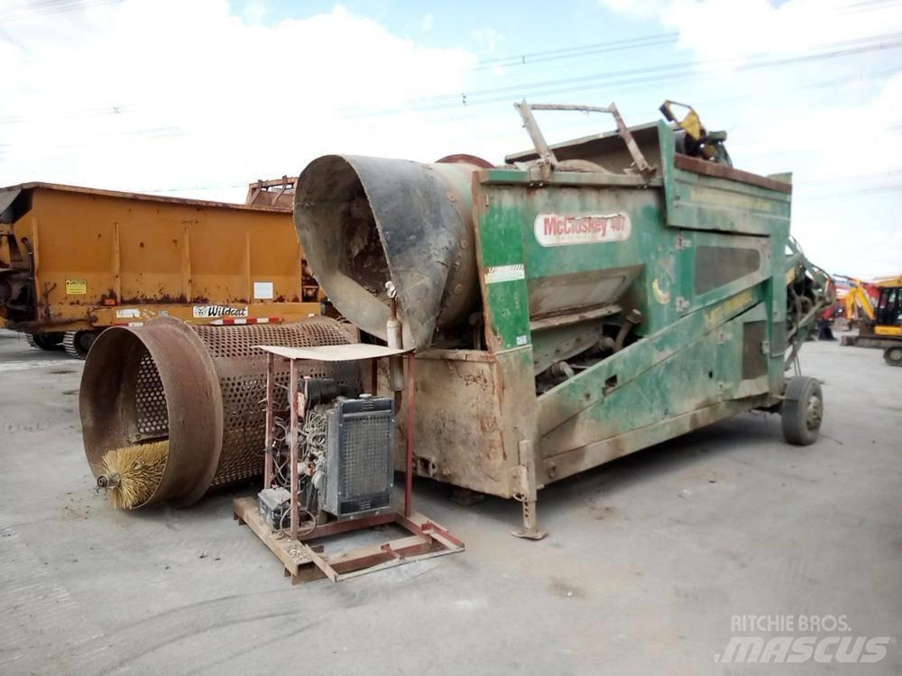 McCloskey 407R 移动式筛分机