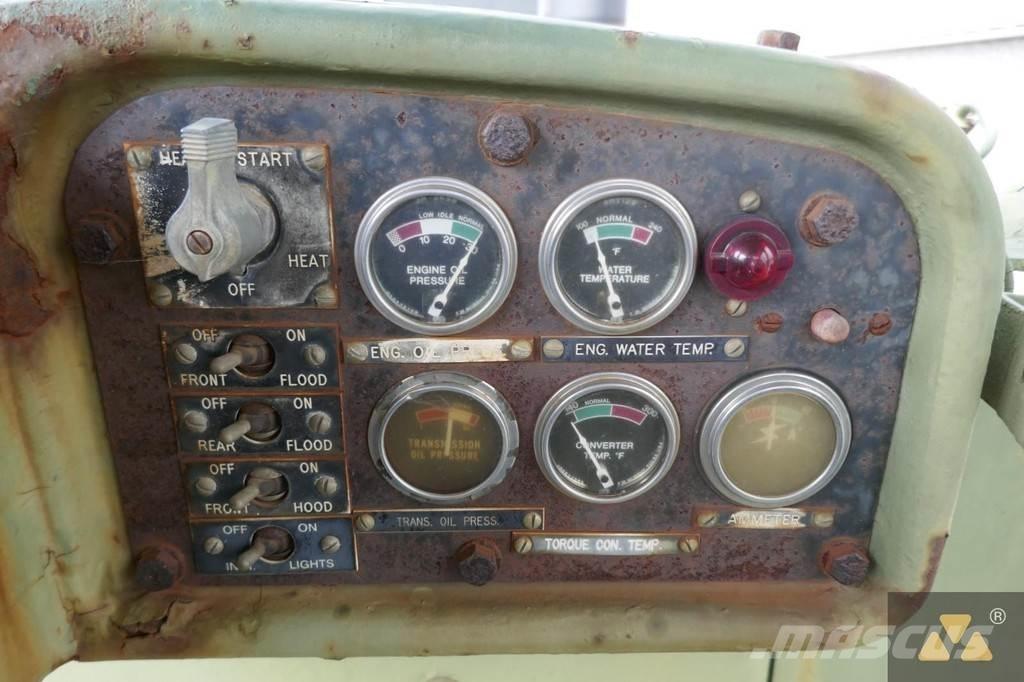CAT D7F Ex-army 履带式推土机