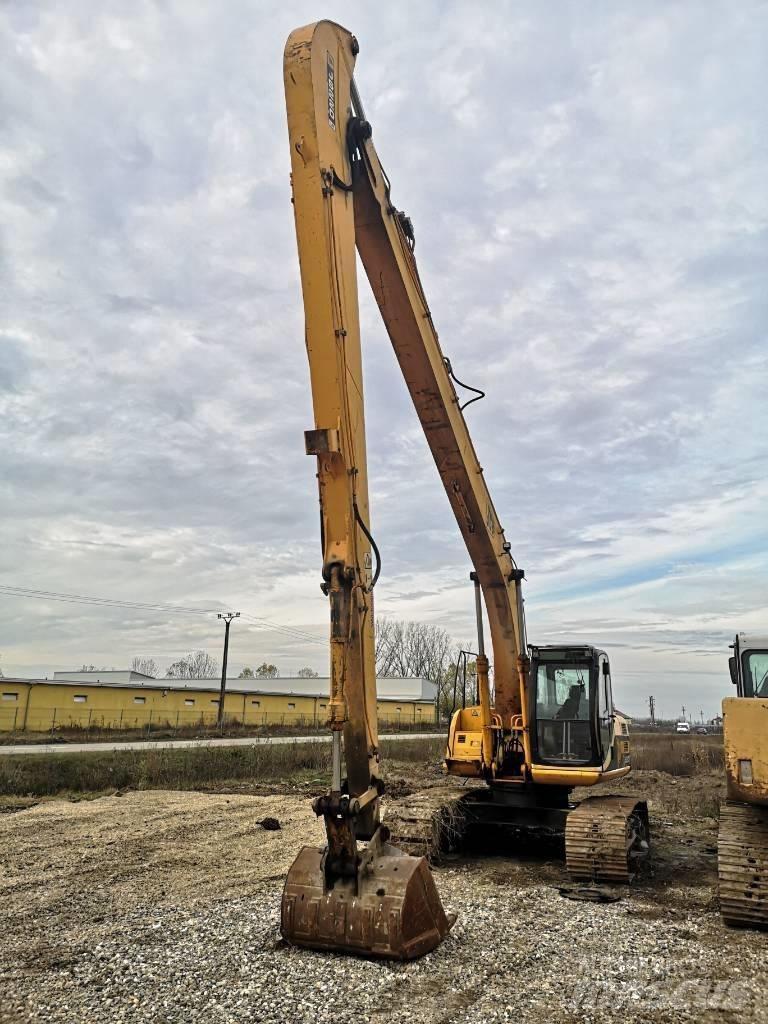 JCB JS 220 履带挖掘机
