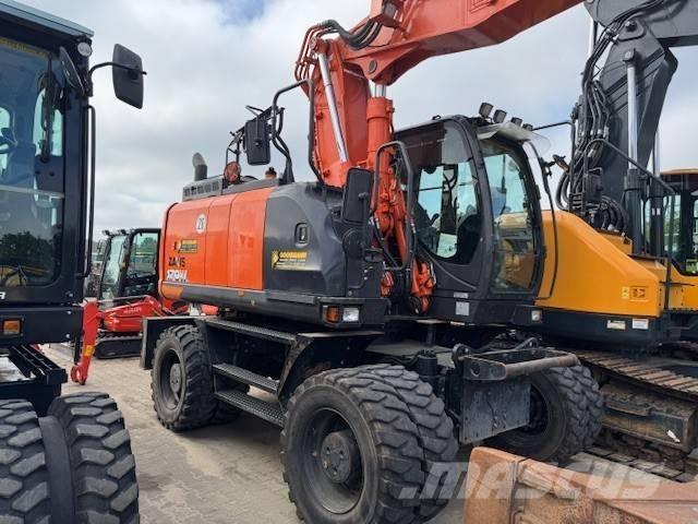 Hitachi ZX 170 W 轮式挖掘机