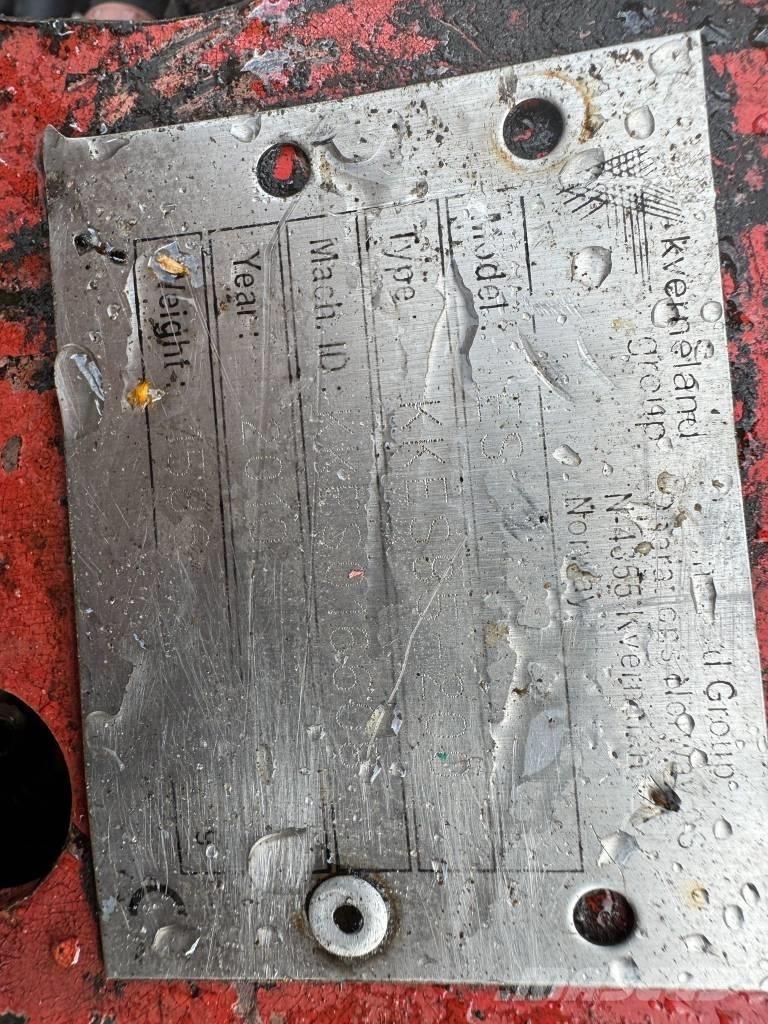 Kverneland ES85 双向犁